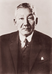 長岡半太郎の肖像写真